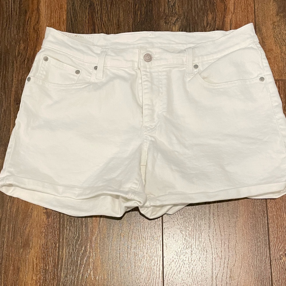 Levi shorts, NWOT